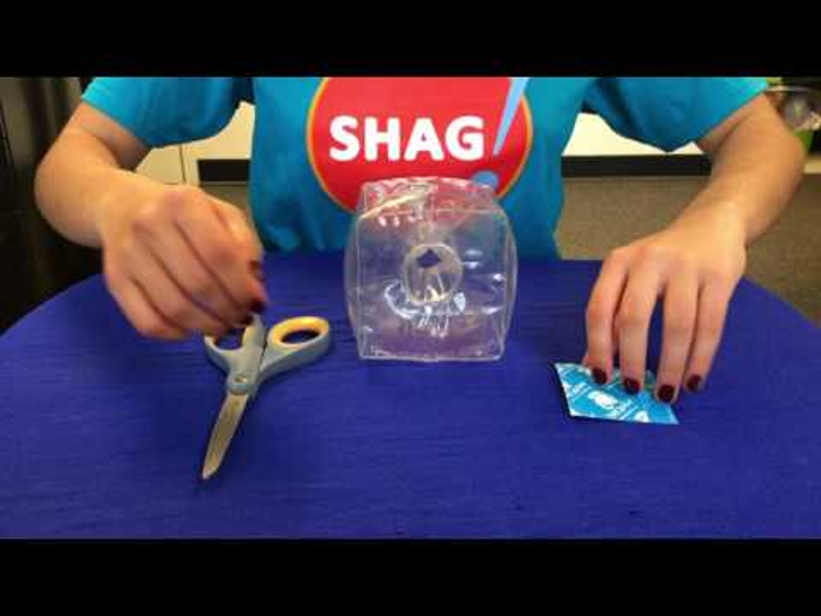 Video guide on how to use a dental dam
